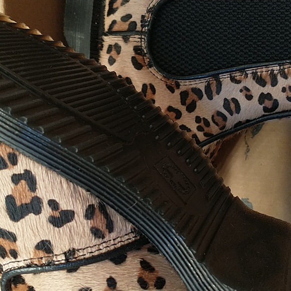 Dr. Martens - Picture 2 of 5